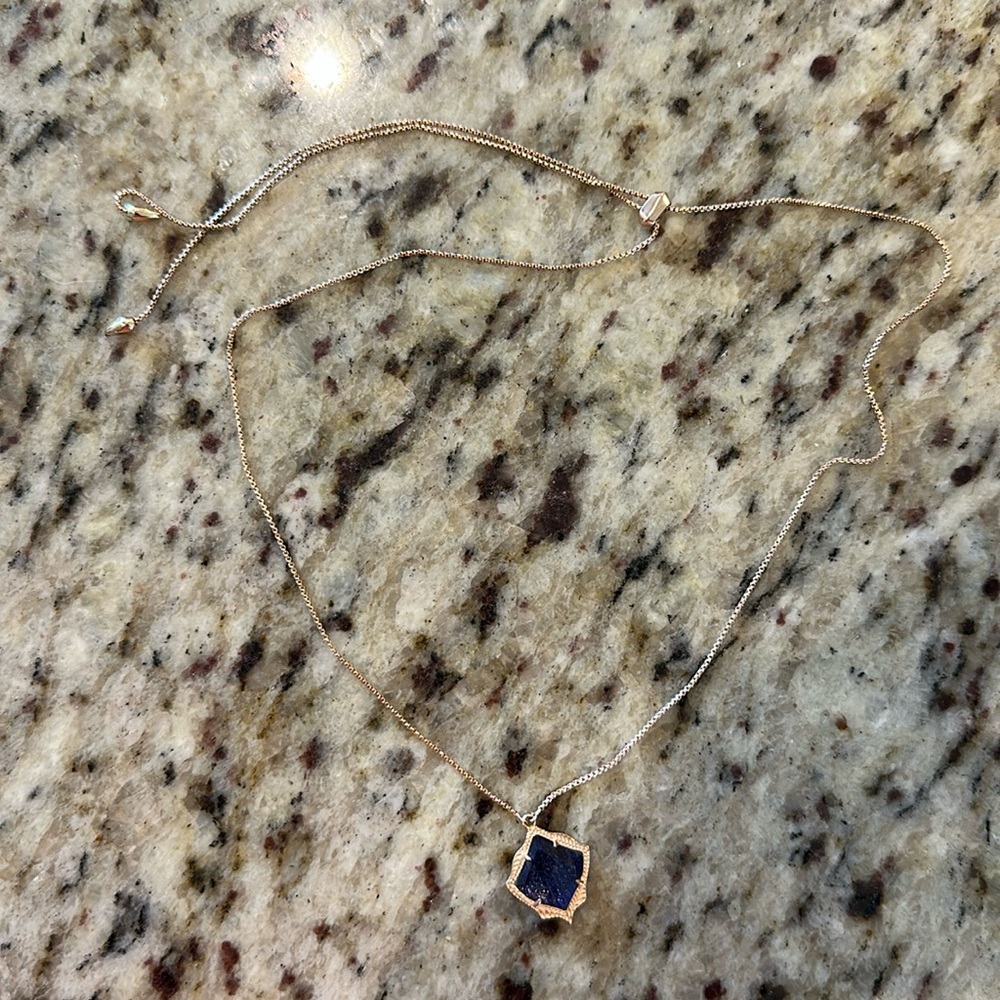 Kendra Scott rose gold and blue lapis (?) stone necklace
